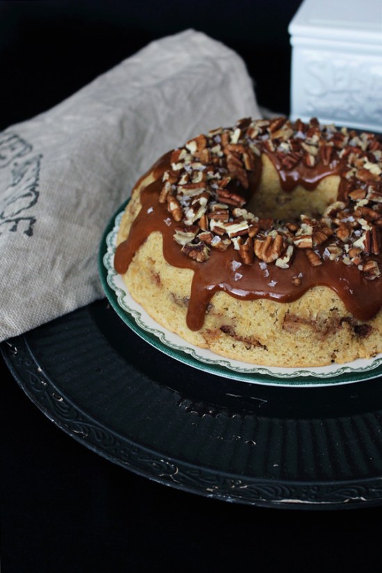 Apple and Caramel Bundt Cake with Pecans