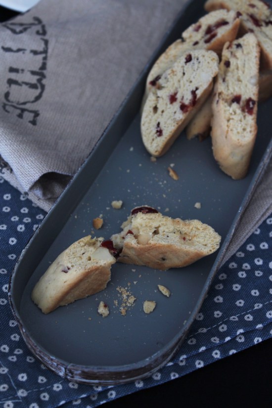 Macadamia Cranberry Biscotti with Maple Syrup